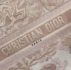 Dior Book Tote Rose na internet