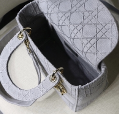 Dior Lady D-Lite Cinza na internet