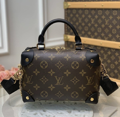 LV Petite Malle Souple - comprar online