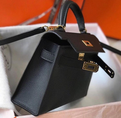 Hermès Mini Kelly na internet