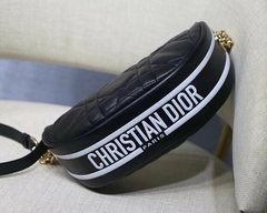 Dior Vibe Hobo Preta - comprar online