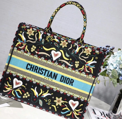 Dior Book Tote - comprar online