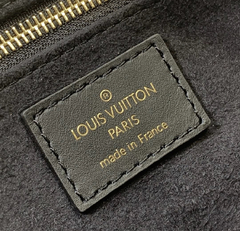 LV Petite Malle Souple - comprar online