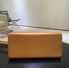 Fendi Shopper Leather - comprar online