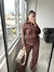 CAMPERA CANGURO PLUSH GAMUZADO ACANALADO CON CAPUCHA