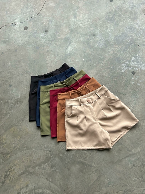SHORT SASTRERO SARGA PINZADO C/ PASACINTOS - comprar online