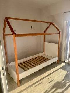 Cama Casita Montessori La Valenziana - comprar online
