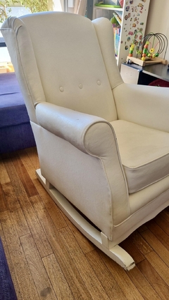 Sillón Mecedor Eco Cuero - Minis Marketplace