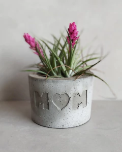 Vaso de Cimento Cachepot Casal Iniciais - comprar online
