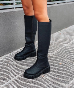 bota caña alta