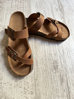Sandalias de cuero tipo Birken cruzadas 1 dedo color Suela - tienda online
