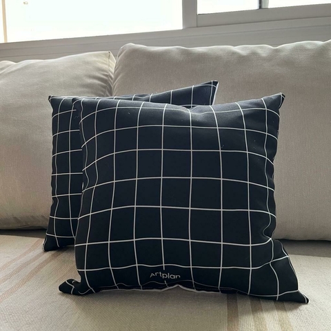 Almohadón Square Negro