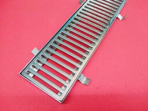 Requadro em aço inox 