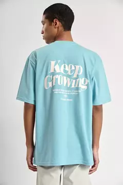 Remera Oversize "Growing"