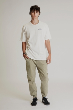 "Party" - Modelo Oversize estampada en internet