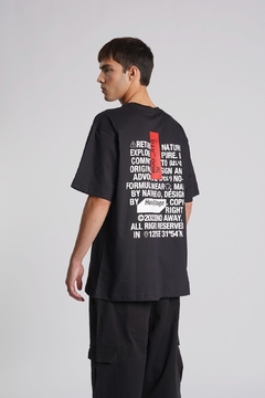 Remera Oversize "MILO" - Lisboa