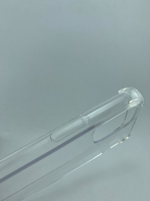 Case transparente reforzada