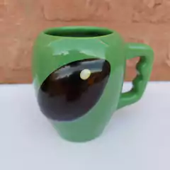 Taza alien en internet