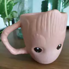 Taza Groot en internet