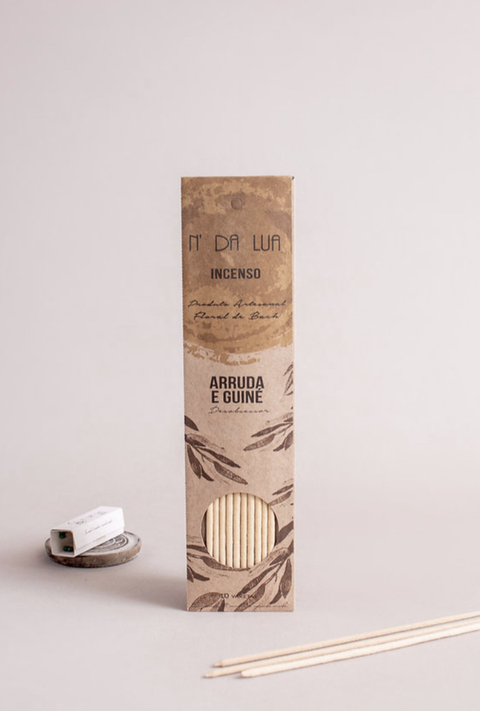 Incenso de Arruda e Guiné - com Florais de Bach