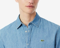CAMISA DE JEANS LIGERA DE CORTE REGULAR LACOSTE - CH 9084 - MKU - By Marconi Boutique - Lacoste 