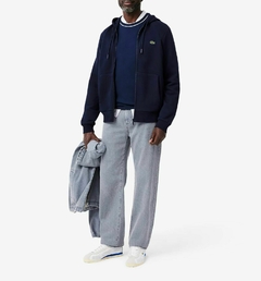 BUZO CON CAPUCHA Y CIERRE EN POLAR CON BOLSILLO CANGURO LACOSTE - SH 9986 - 166 - By Marconi Boutique - Lacoste 