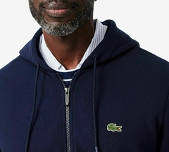 BUZO CON CAPUCHA Y CIERRE EN POLAR CON BOLSILLO CANGURO LACOSTE - SH 9986 - 166 - tienda online