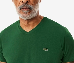 Imagen de REMERA LACOSTE - TH 6710 - 132