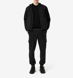 PANTALÓN DEPORTIVO ESTILO CARGO LACOSTE - XH 9710 - 031 en internet