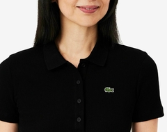 POLO DE ALGODÓN ACANALADO L. 12. D AL CUERPO LACOSTE - DF 5377 - 031 - By Marconi Boutique - Lacoste 
