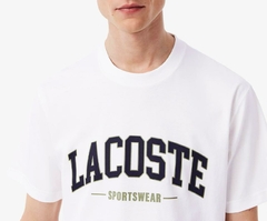 REMERA DE ALGODÓN CON INSCRIPCIÓN LACOSTE - TH 6565 - 001 - tienda online