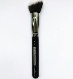 Pincel Kabuki Angular B117 Macrilan - comprar online