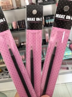 Pincel para delinear Make one