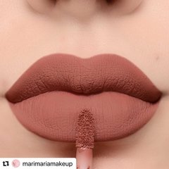 Batom Mari Maria