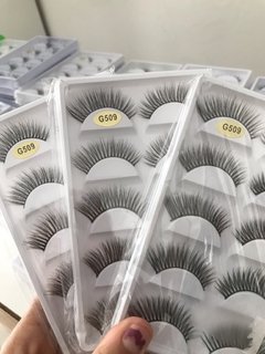Cartela de cílios postiços G509