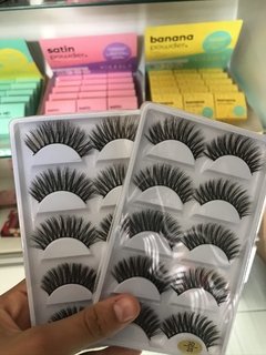 Cartela de cílios Postiços 3D/28
