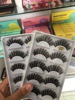 Cartela de cílios Postiços G800