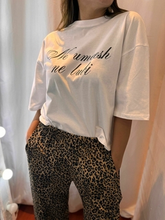 REMERA ESTAMPADA