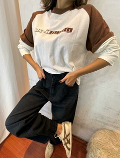 REMERA DOBLE MANGA