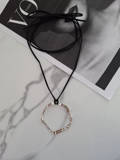 Choker colgante CH003