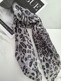 Chalina estampada gris 180x70cm