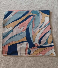 Pañuelo Estampa Abstracto 50x50cm en internet