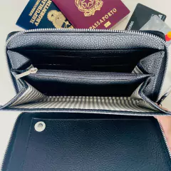 BILLETERA PORTA PASAPORTE WOW! - THIS IS WOW