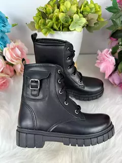 Bota Nilqi Bolso Preto - comprar online