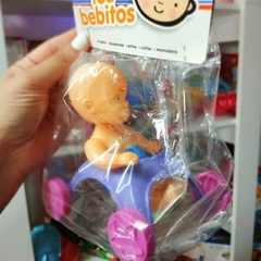 MINI BEBE CON ANDADOR