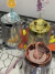 Vasos animados con sorbete y accesorios en internet