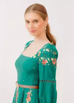 82909 - Vestido Super Midi Anne - Antix Minha História na internet