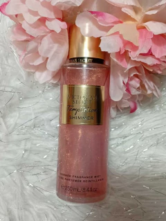 Splash Body Mist VS Bare Vanilla Shimmer, Aqua kiss Shimmer y Temptation Shimmer - MULTIMARCAS URBANAS