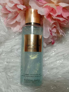 Splash Body Mist VS Bare Vanilla Shimmer, Aqua kiss Shimmer y Temptation Shimmer en internet