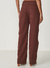 Calça Sarja Leoni low com Cinto - comprar online